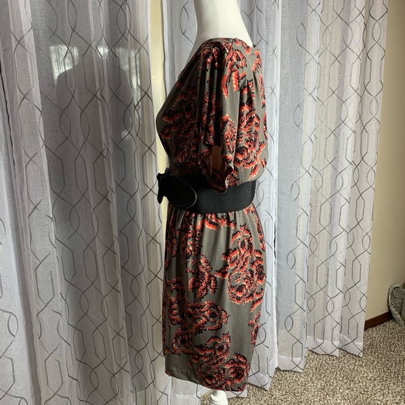 Elle Belted Dress Size Small - Picture 2 of 7
